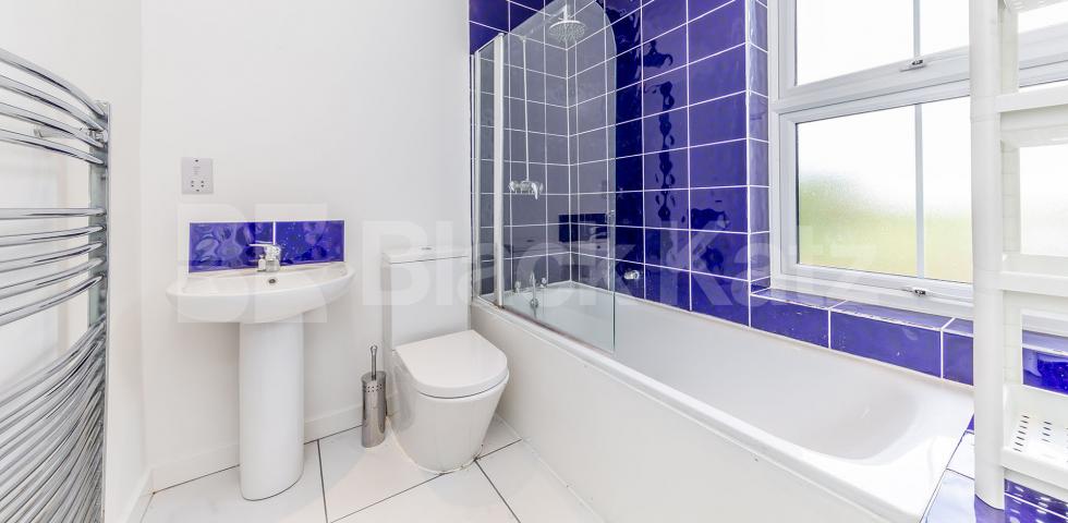 			New Instruction!, 1 Bedroom, 1 bath, 1 reception Flat			 Nursery Road , Southgate