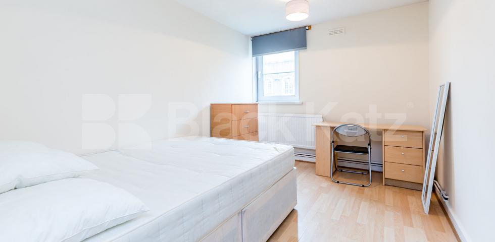 			NEW INSTRUCTION!, 4 Bedroom, 1 bath, 1 reception Flat			 Westbourne Park Road, NOTTING HILL