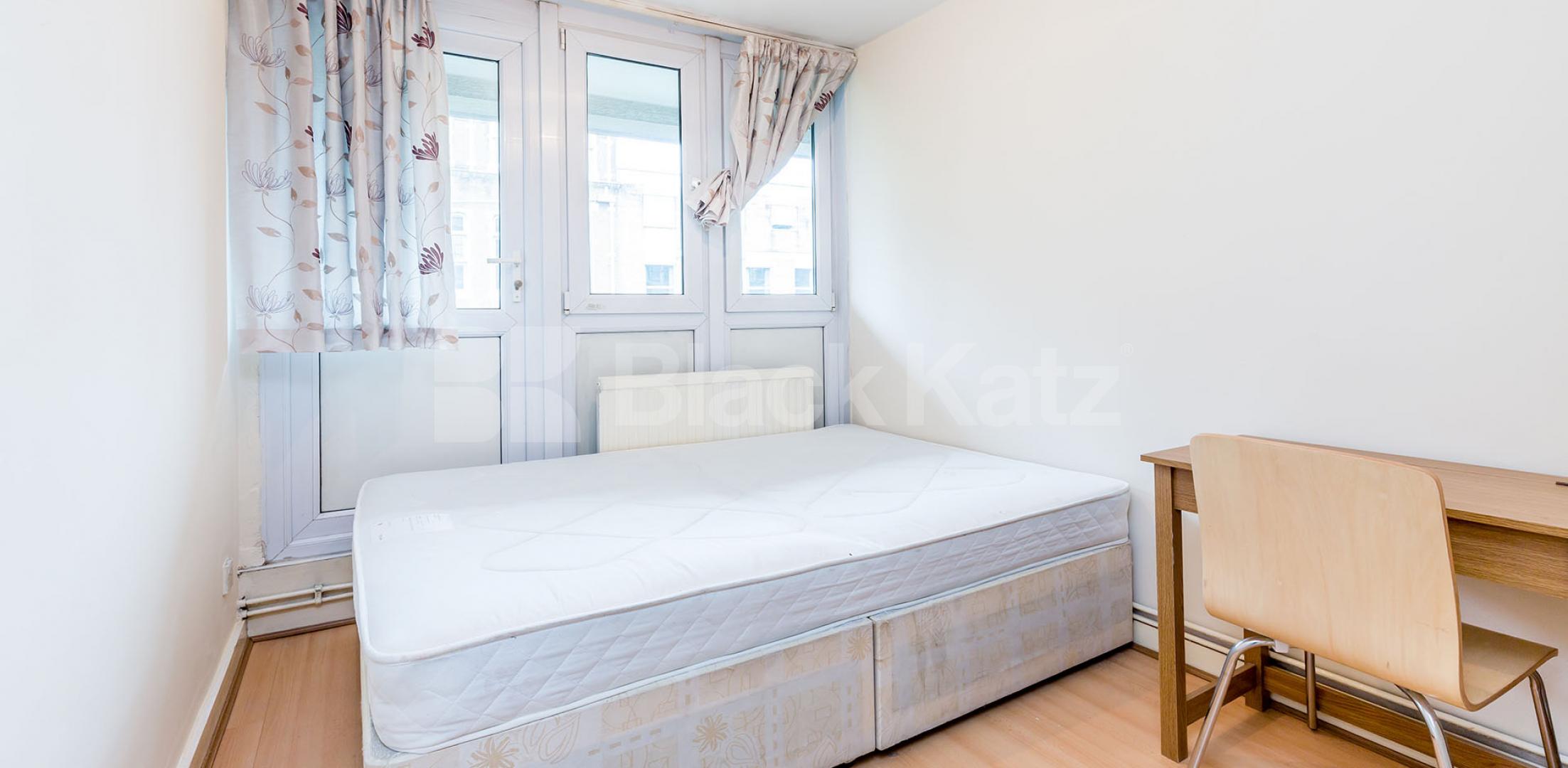 Spacious 4 bed with lounge by Notting Hill and Paddington Westbourne Park Road, NOTTING HILL