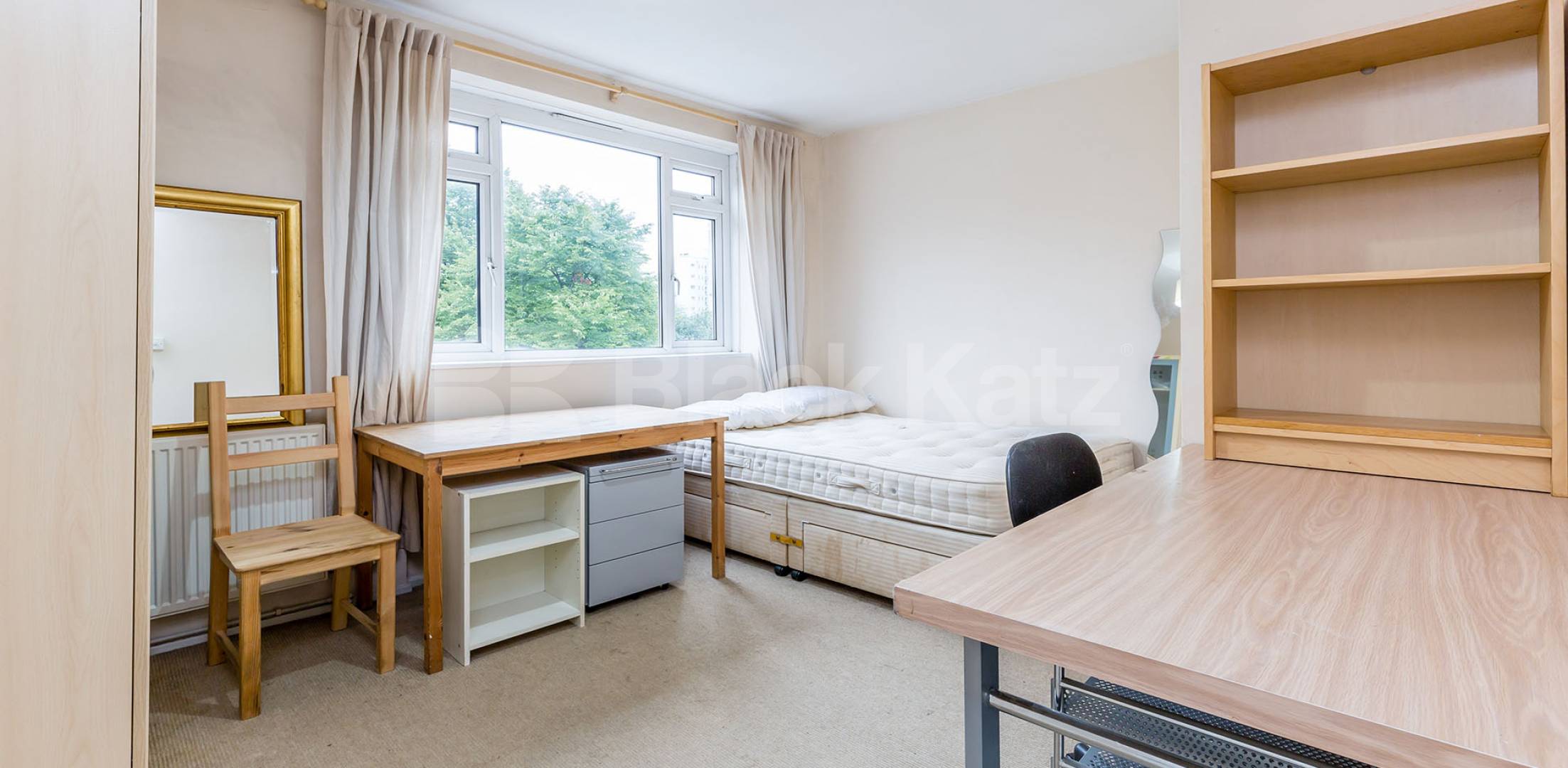 Recently refurbished 3 bedroom flat in a great location Harrington Street, Camden / Euston