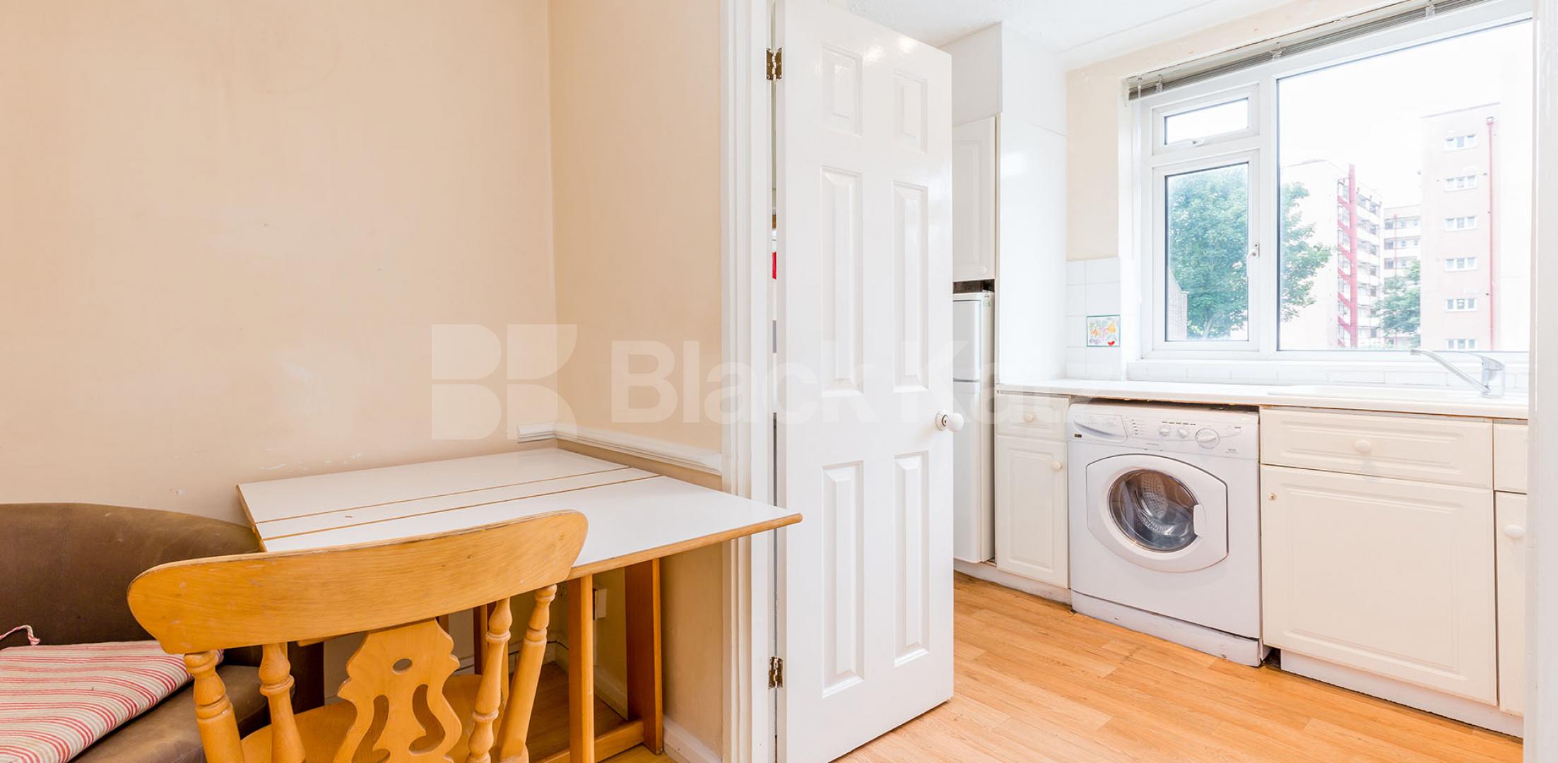 Recently refurbished 3 bedroom flat in a great location Harrington Street, Camden / Euston