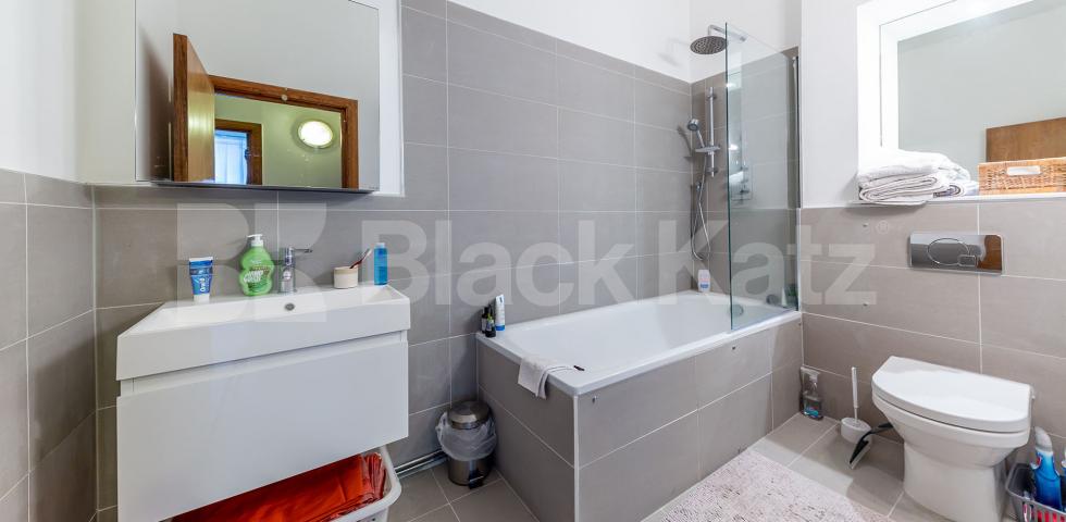 			NEW INSTRUCTION!, 1 Bedroom, 1 bath, 1 reception Apartment			 ABILITY PLAZA-KINGSLAND ROAD, DALSTON/HAGGERSTON