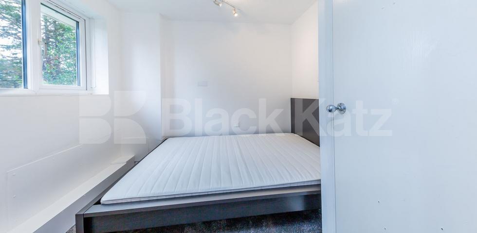 Refurbished 1 bedroom property located in a popular area in Muswell hill Cambridge Gardens, Muswell Hill 