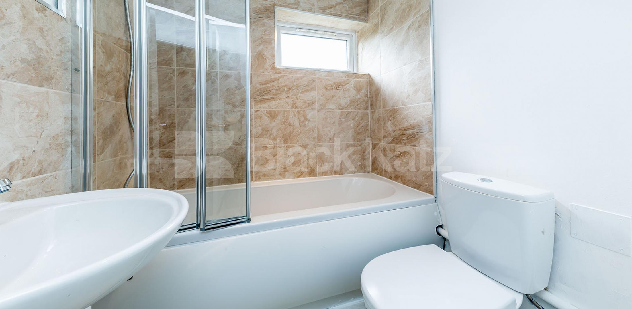 Refurbished 1 bedroom property located in a popular area in Muswell hill Cambridge Gardens, Muswell Hill 