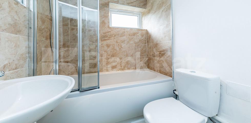 Refurbished 1 bedroom property located in a popular area in Muswell hill Cambridge Gardens, Muswell Hill 