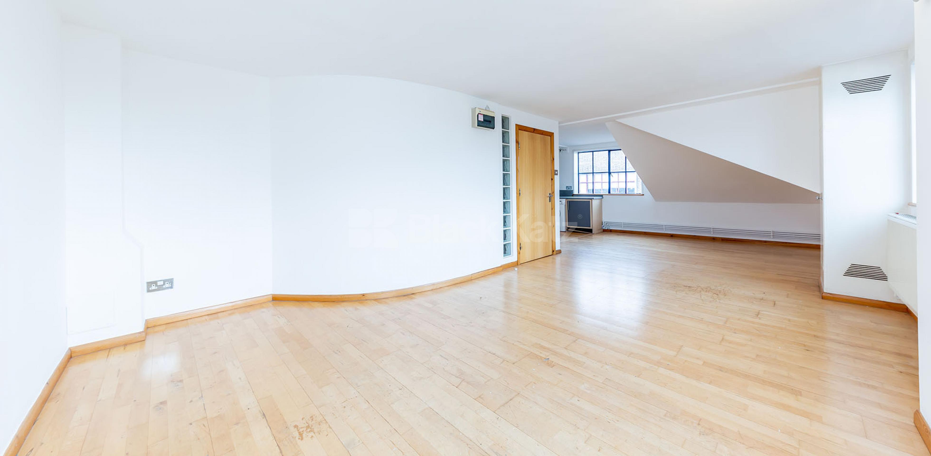 			STUNNING 1 BED WAREHOUSE APARTMENT, 1 Bedroom, 1 bath, 1 reception Apartment			 Dove Road, CANONBURY-ISLINGTON N1