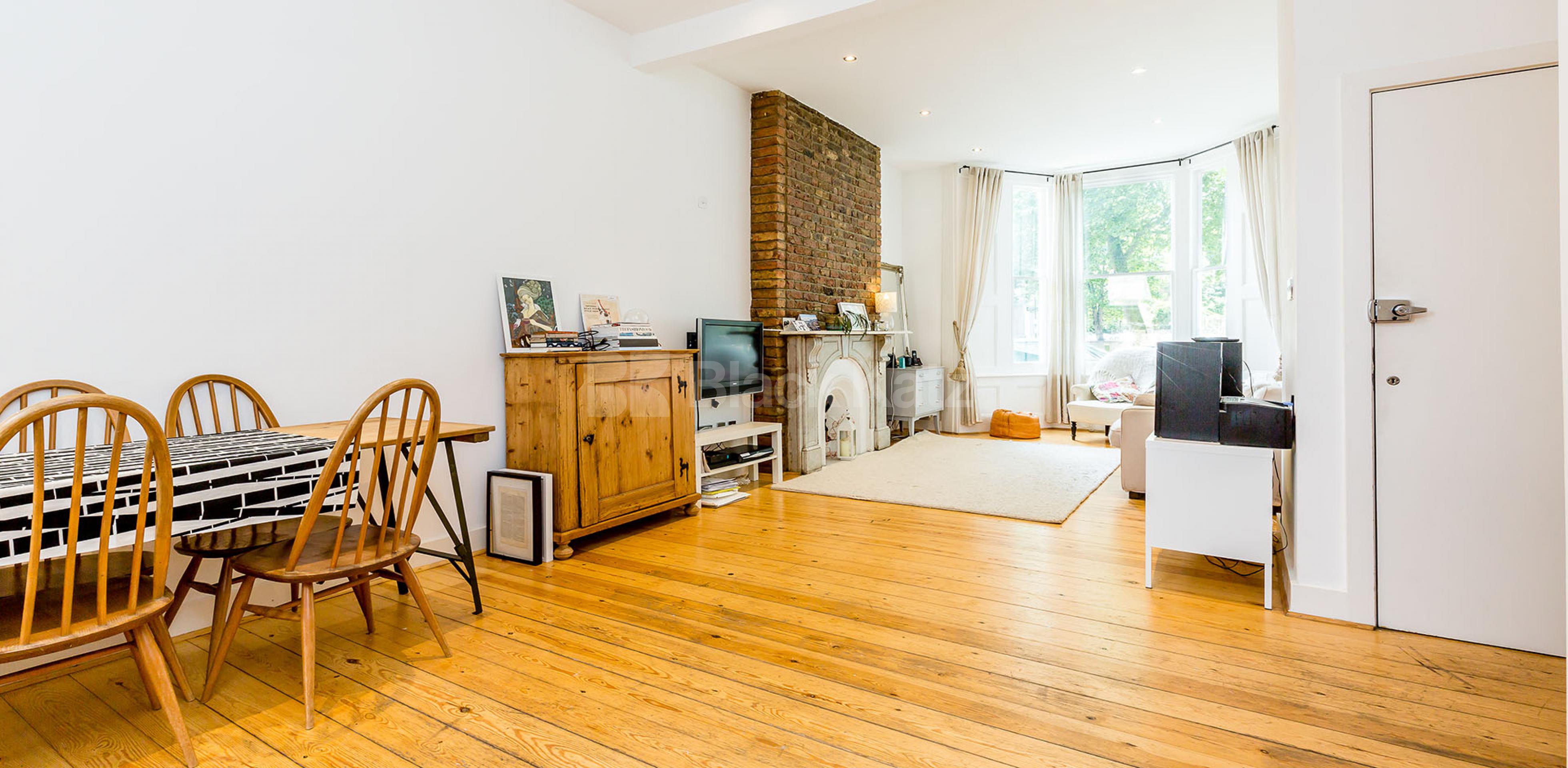 			STUNNING 3 BEDROOM GARDEN FLAT, 3 Bedroom, 1 bath, 1 reception Flat			 Northwold Road, STOKE NEWINGTON N16