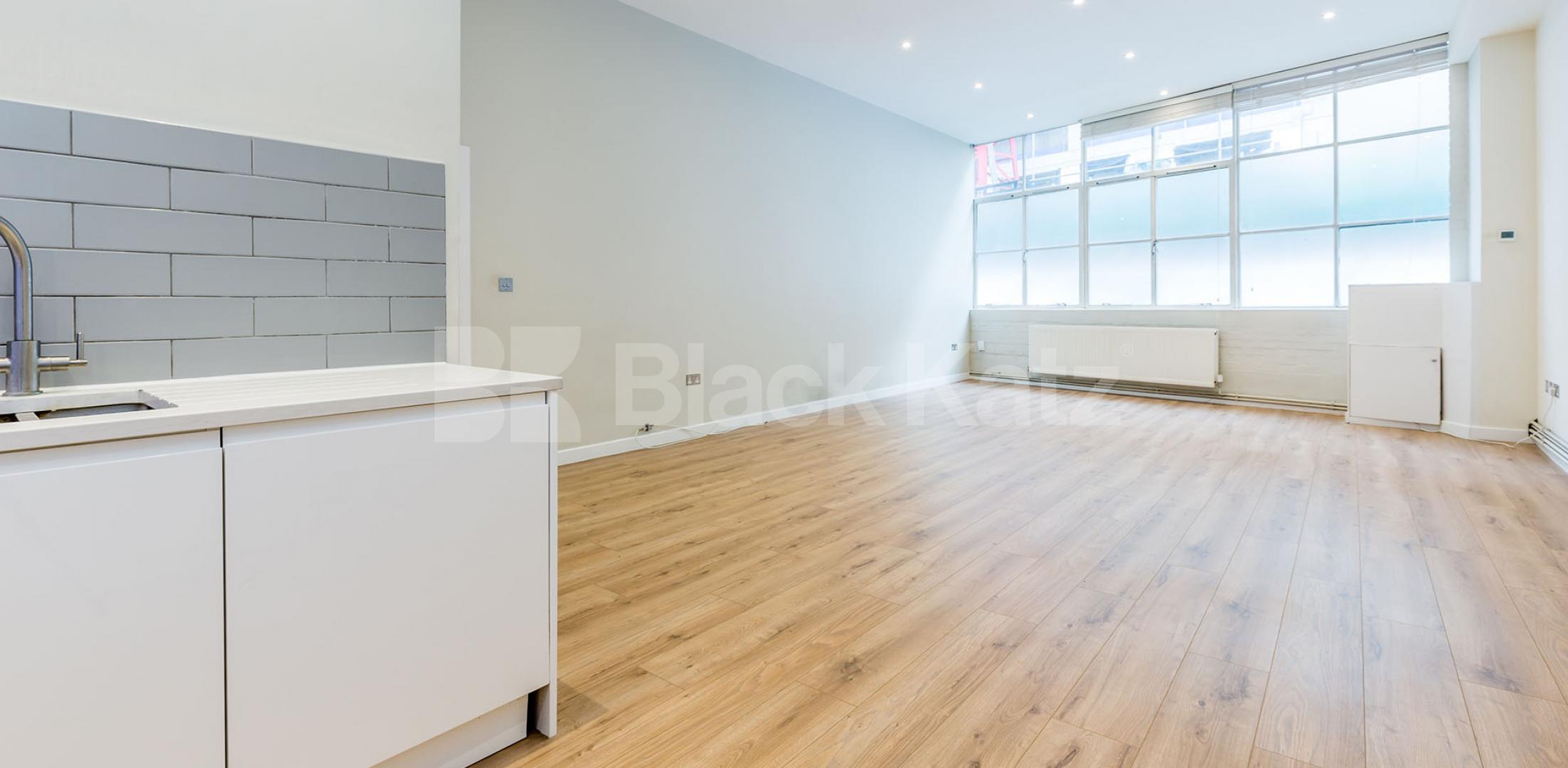 			WAREHOUSE CONVERSION IN ANGEL-OLD STREET-SHOREDITCH, 1 Bedroom, 1 bath, 1 reception Flat			 EAGLE HOUSE-EAGLE WHARF ROAD, ANGEL-OLD STREET-SHOREDITCH