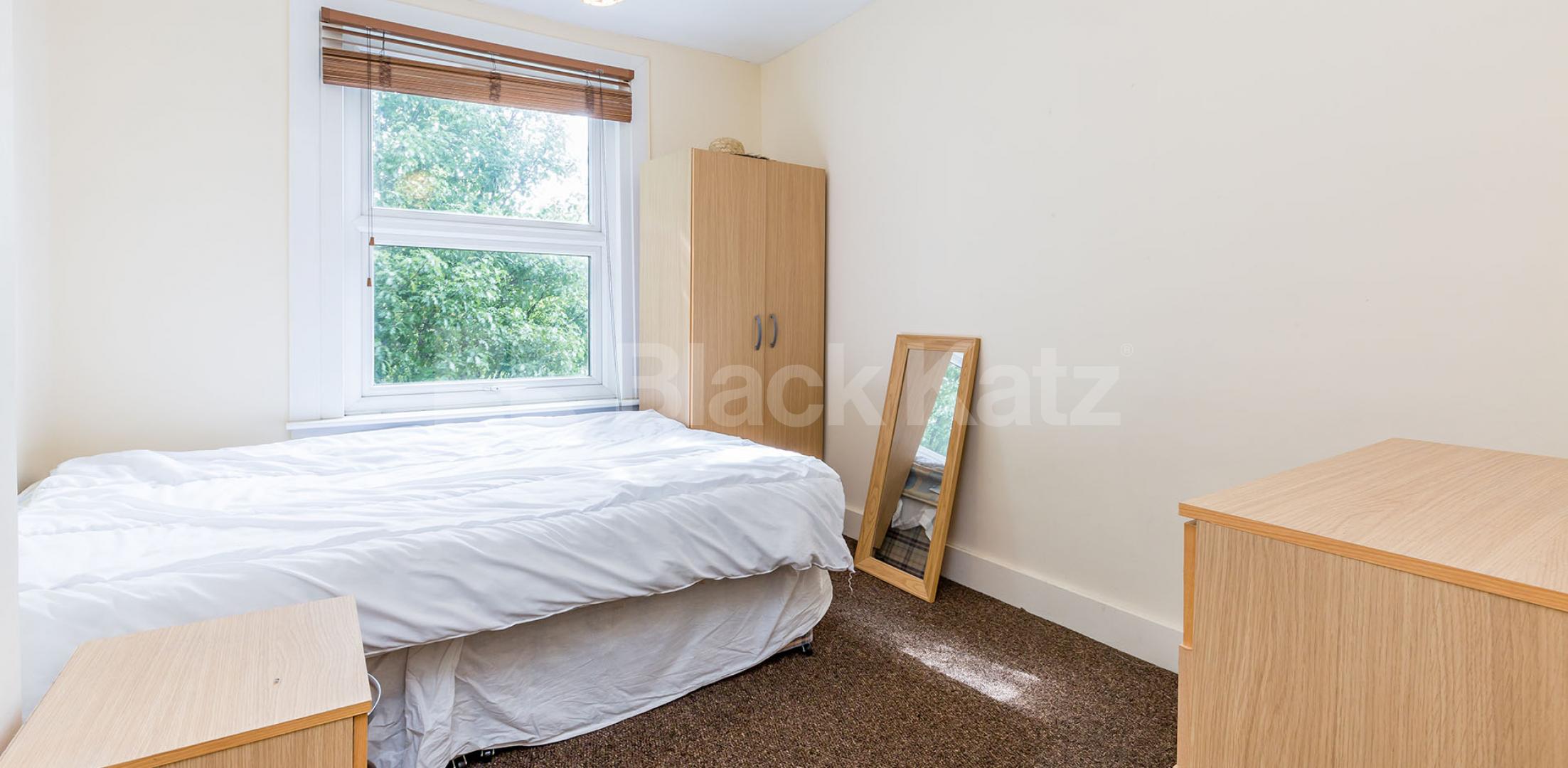 			NEW INSTRUCTION!, 3 Bedroom, 1 bath, 1 reception Flat			 Hampden Road, Haringey