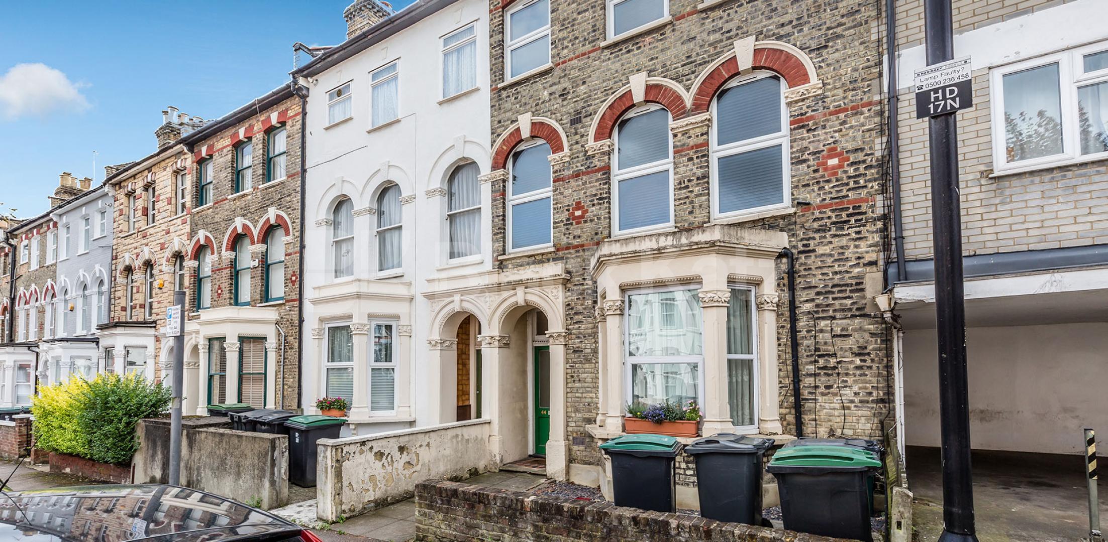 			3 Bedroom, 1 bath, 1 reception Flat			 Hampden Road, Haringey