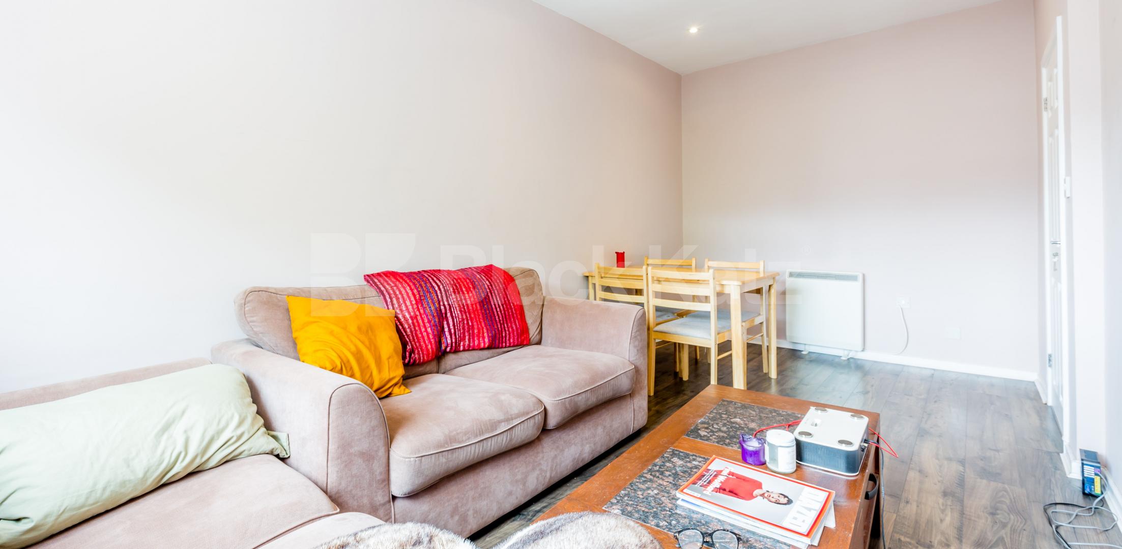 			NEW INSTRUCTION!, 3 Bedroom, 1 bath, 1 reception Apartment			 Viceroy Close, East Finchley