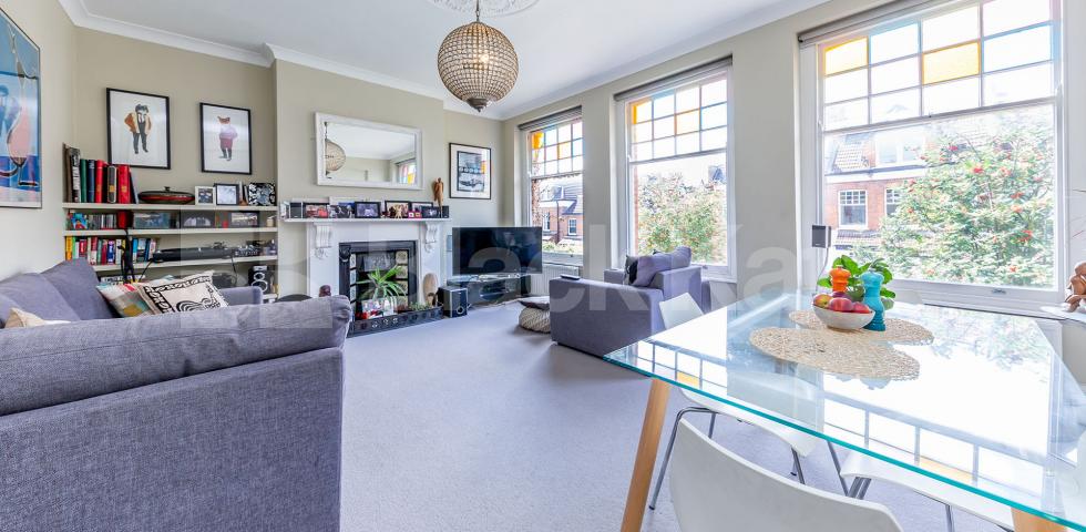 			Beautiful 3 bedroom flat!, 3 Bedroom, 1 bath, 1 reception Flat			 Nelson Road, Crouch End