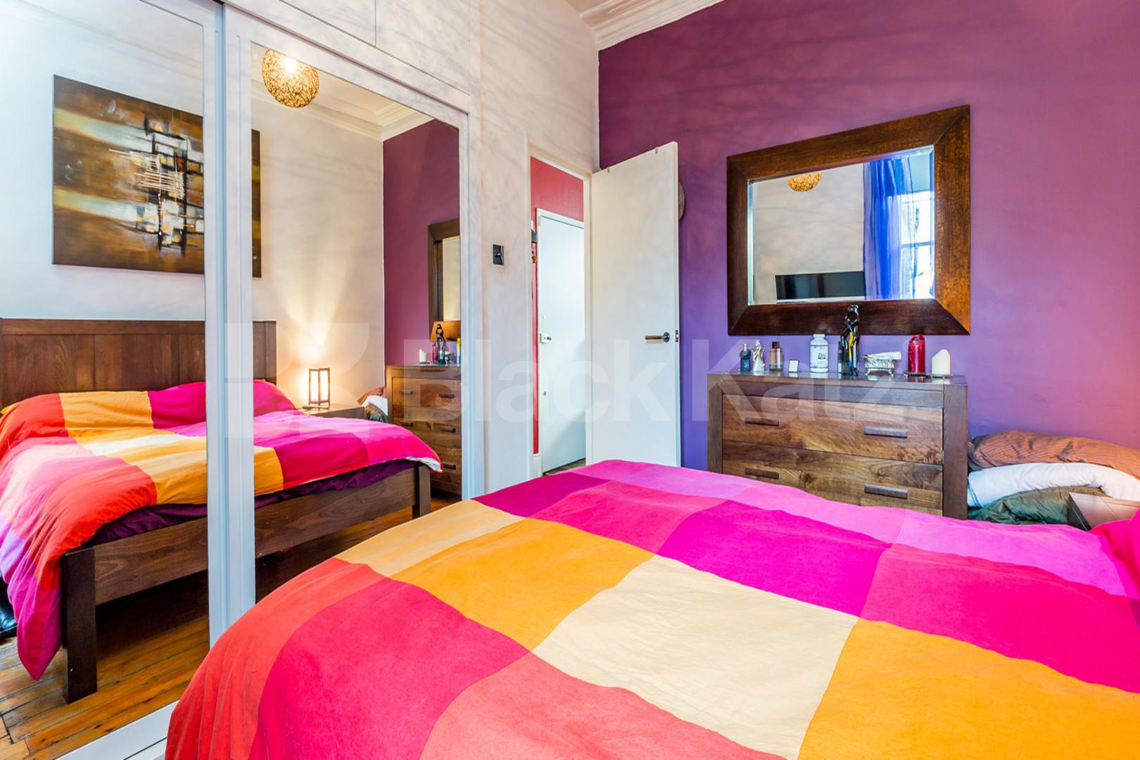 beautiful 2 bedroom garden flat in Stoke Newington Northwold Road, Stoke Newington