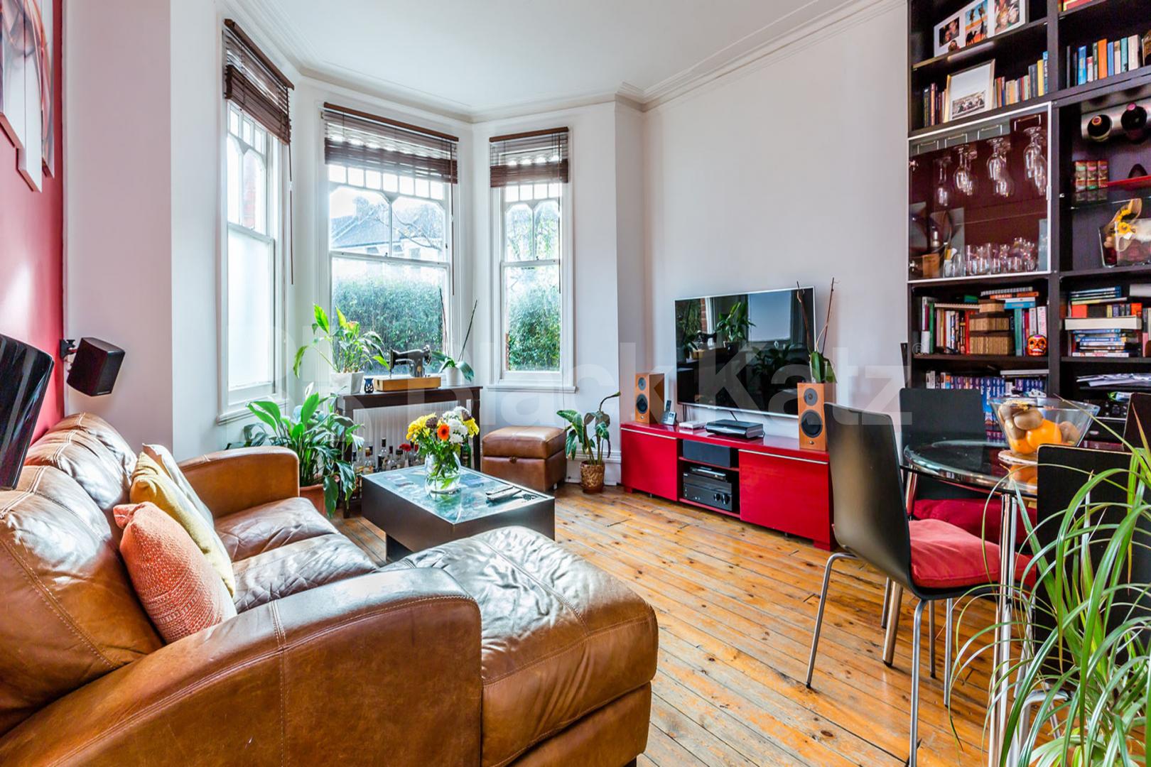 beautiful 2 bedroom garden flat in Stoke Newington Northwold Road, Stoke Newington