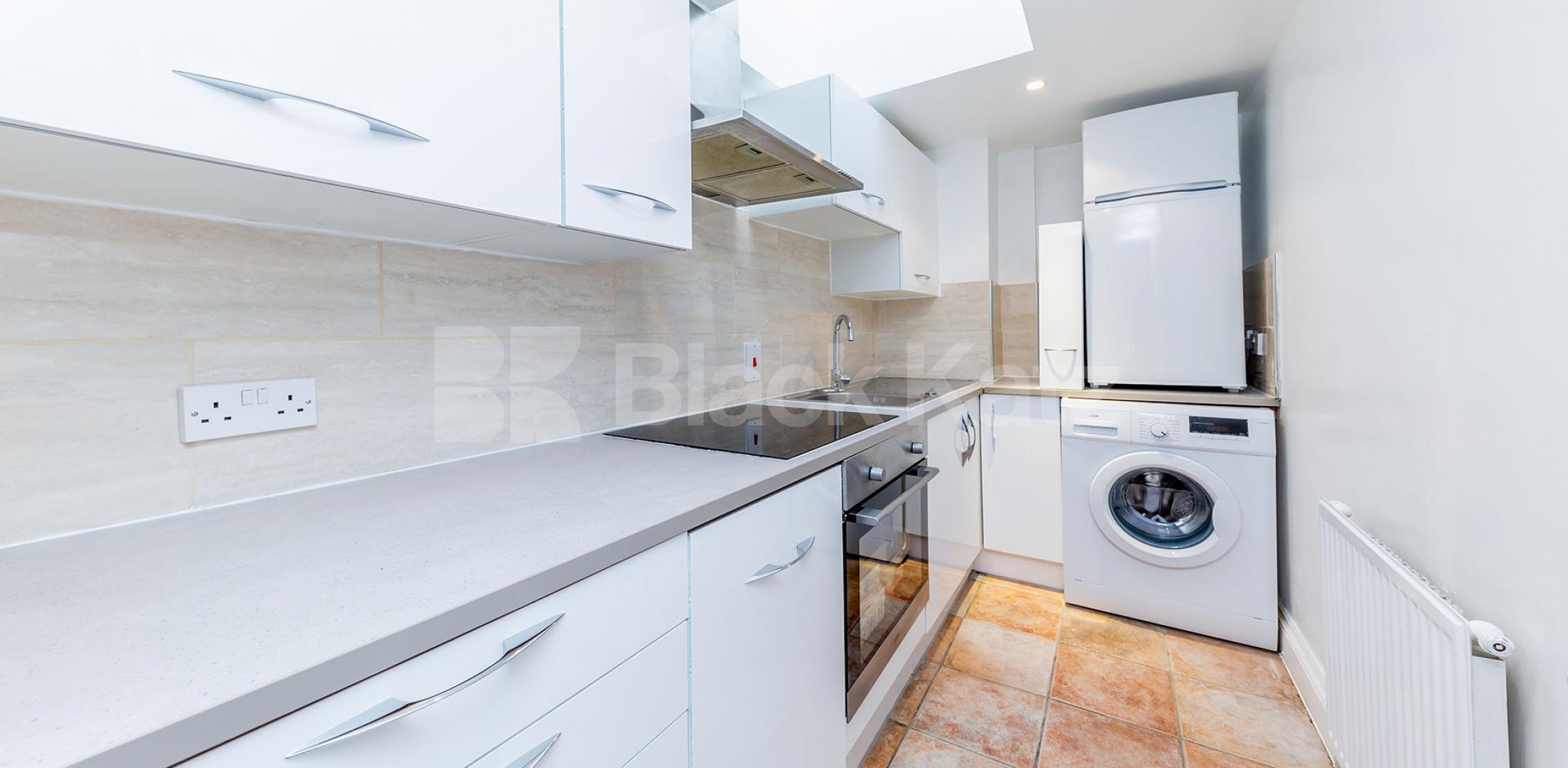 			1 Bedroom, 1 bath, 1 reception Flat			 Mildmay Grove South   , ISLINGTON/CANONBURY N1 