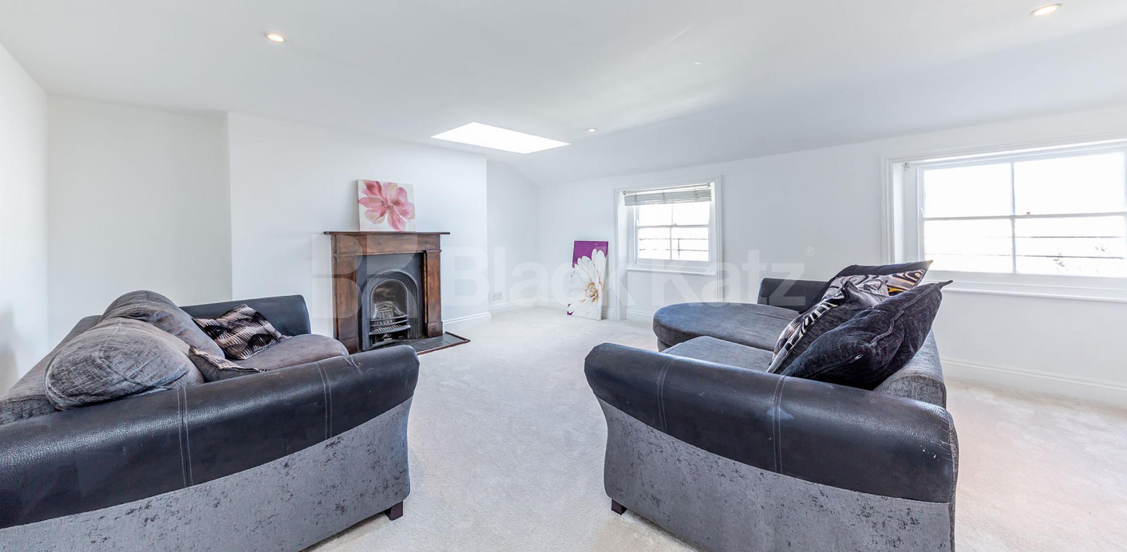 			1 Bedroom, 1 bath, 1 reception Flat			 Mildmay Grove South   , ISLINGTON/CANONBURY N1 