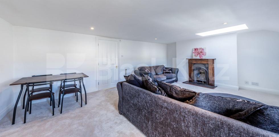 			1 Bedroom, 1 bath, 1 reception Flat			 Mildmay Grove South   , ISLINGTON/CANONBURY N1 