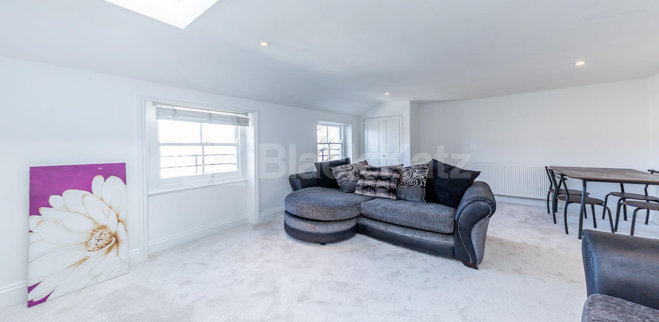 			1 Bedroom, 1 bath, 1 reception Flat			 Mildmay Grove South   , ISLINGTON/CANONBURY N1 