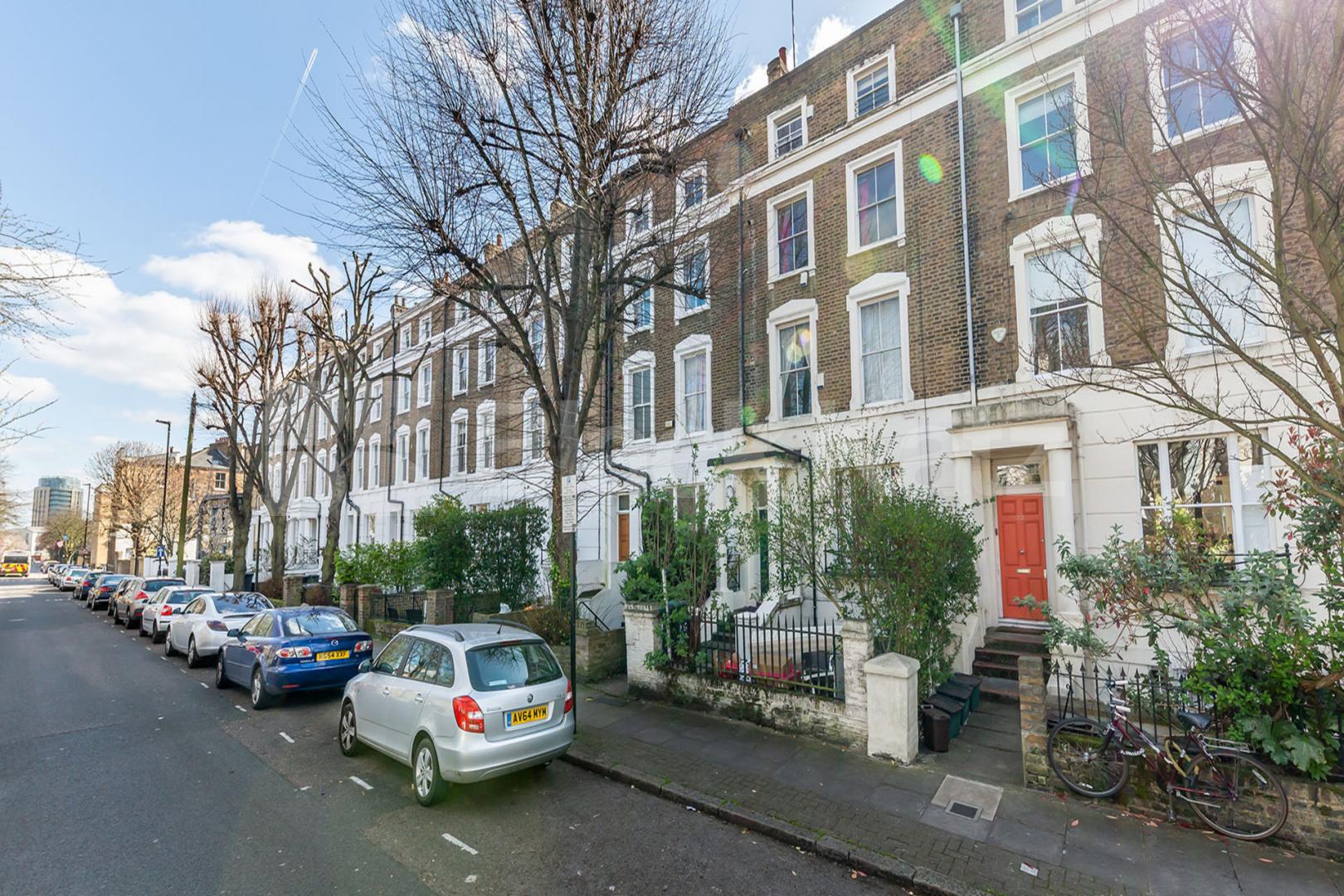 Top floor 1 bedroom located in the heart of Canonbury  Mildmay Grove South   , Canonbury 