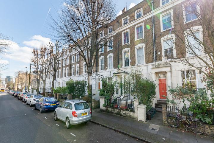 Top floor 1 bedroom located in the heart of Canonbury  Mildmay Grove South   , Canonbury 