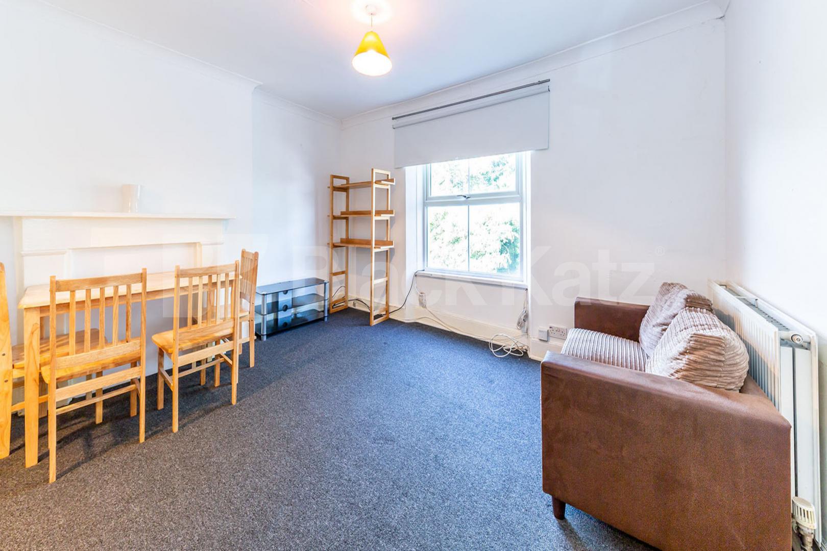 two spacious double bedrooms with a large open plan lounge close to station Camden Road, Camden Borders 