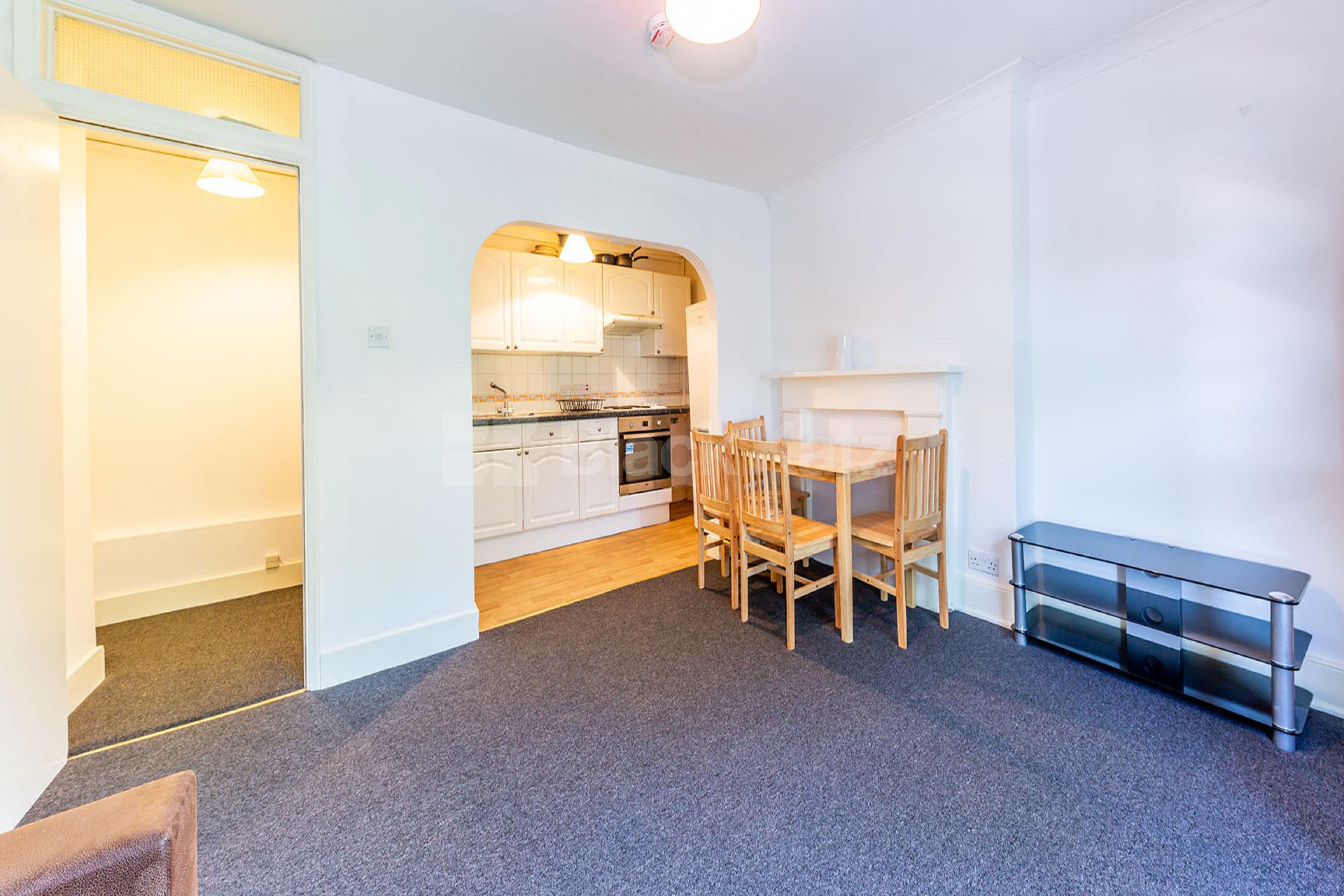 two spacious double bedrooms with a large open plan lounge close to station Camden Road, Camden Borders  N7