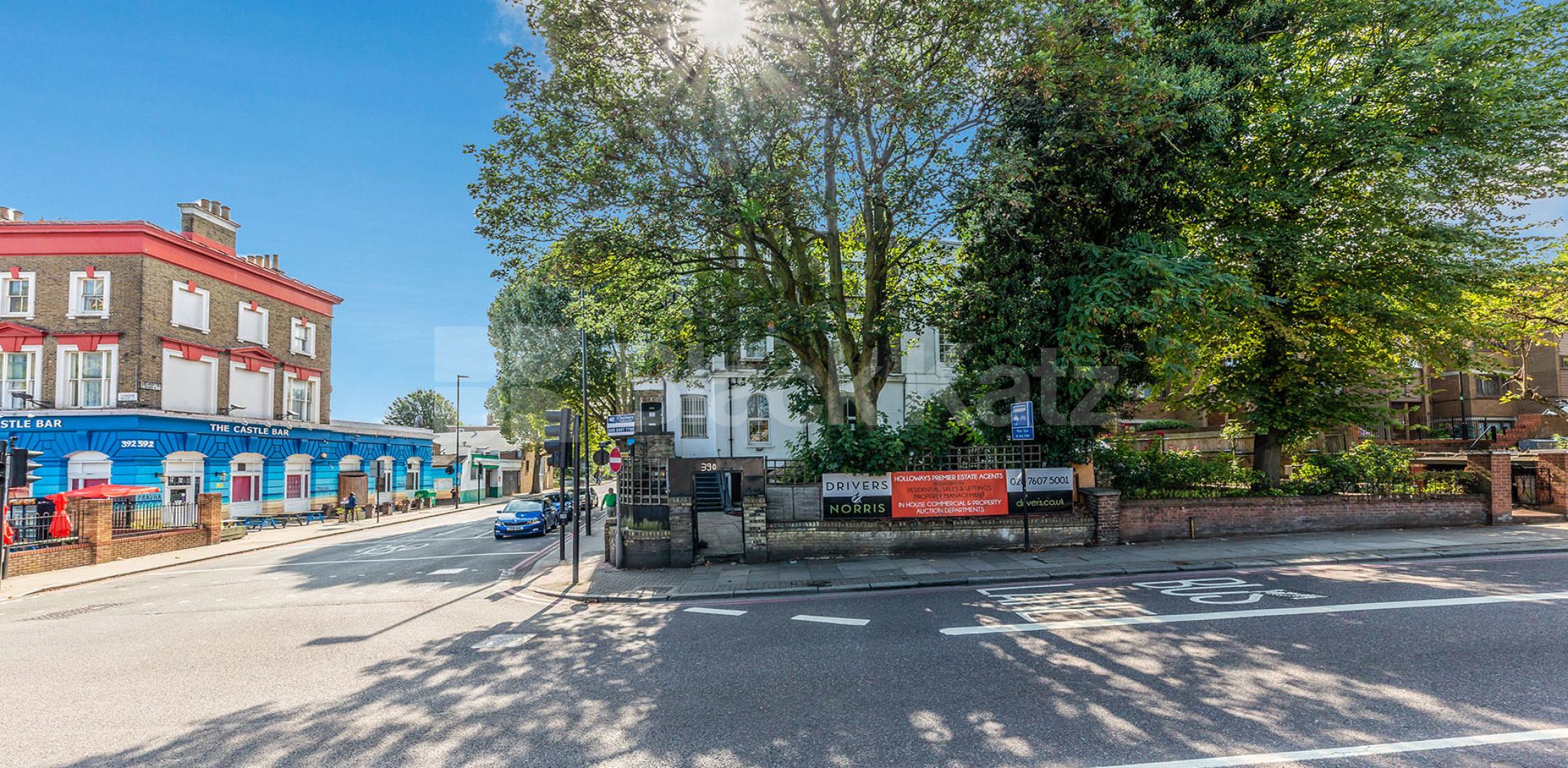 A spacious four double bedroom flat set on the top two floors of a conversion Camden Road, Camden Borders 