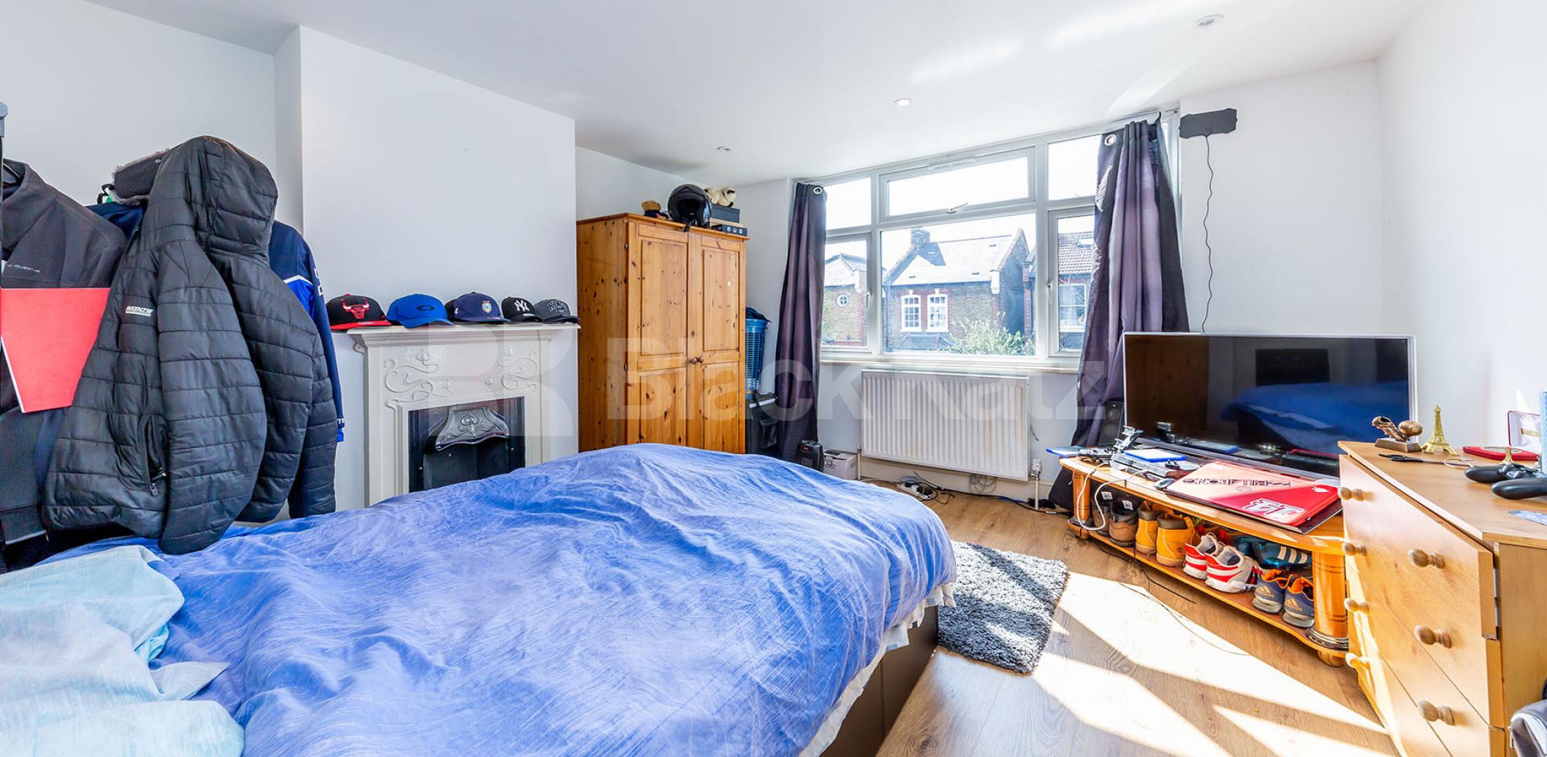 			NEW INSTRUCTION!, 1 Bedroom, 1 bath, 1 reception Flat			 Wetherill Road, MUSWELL HILL