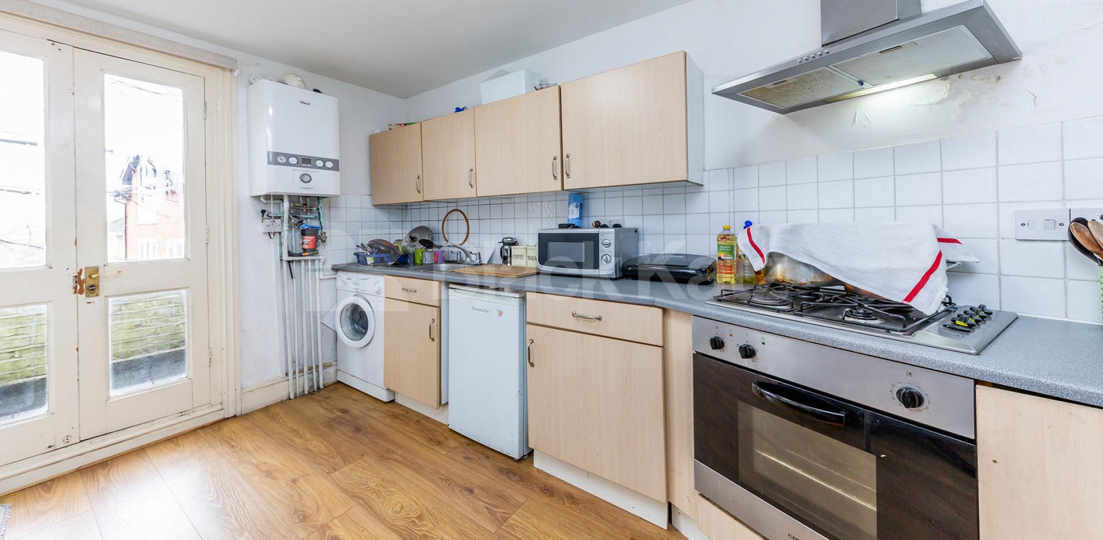 			NEW INSTRUCTION!, 1 Bedroom, 1 bath, 1 reception Flat			 Wetherill Road, MUSWELL HILL