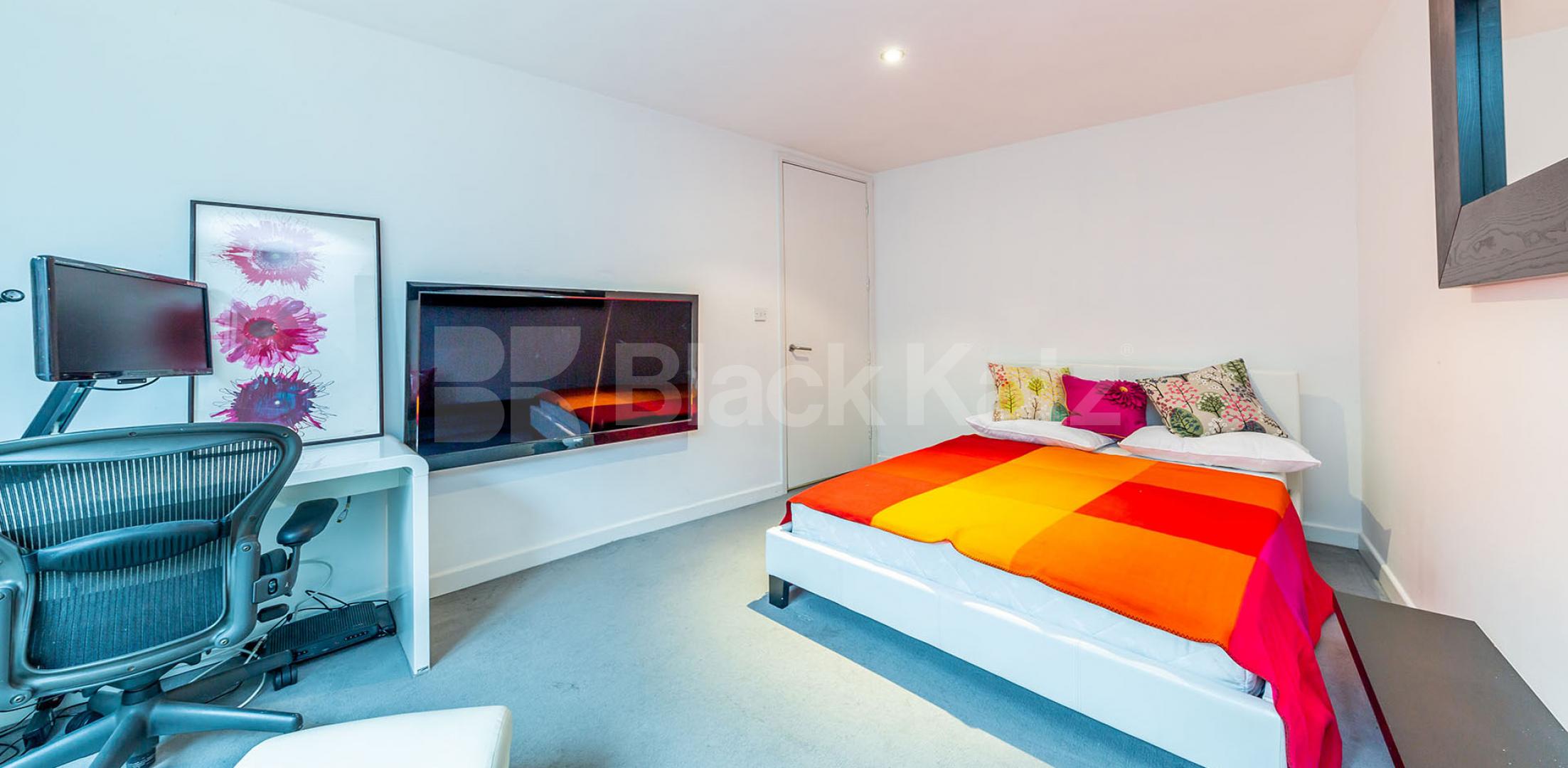 			NEW INSTRUCTION!, 2 Bedroom, 1 bath, 1 reception Apartment			 Penton Street, ANGEL