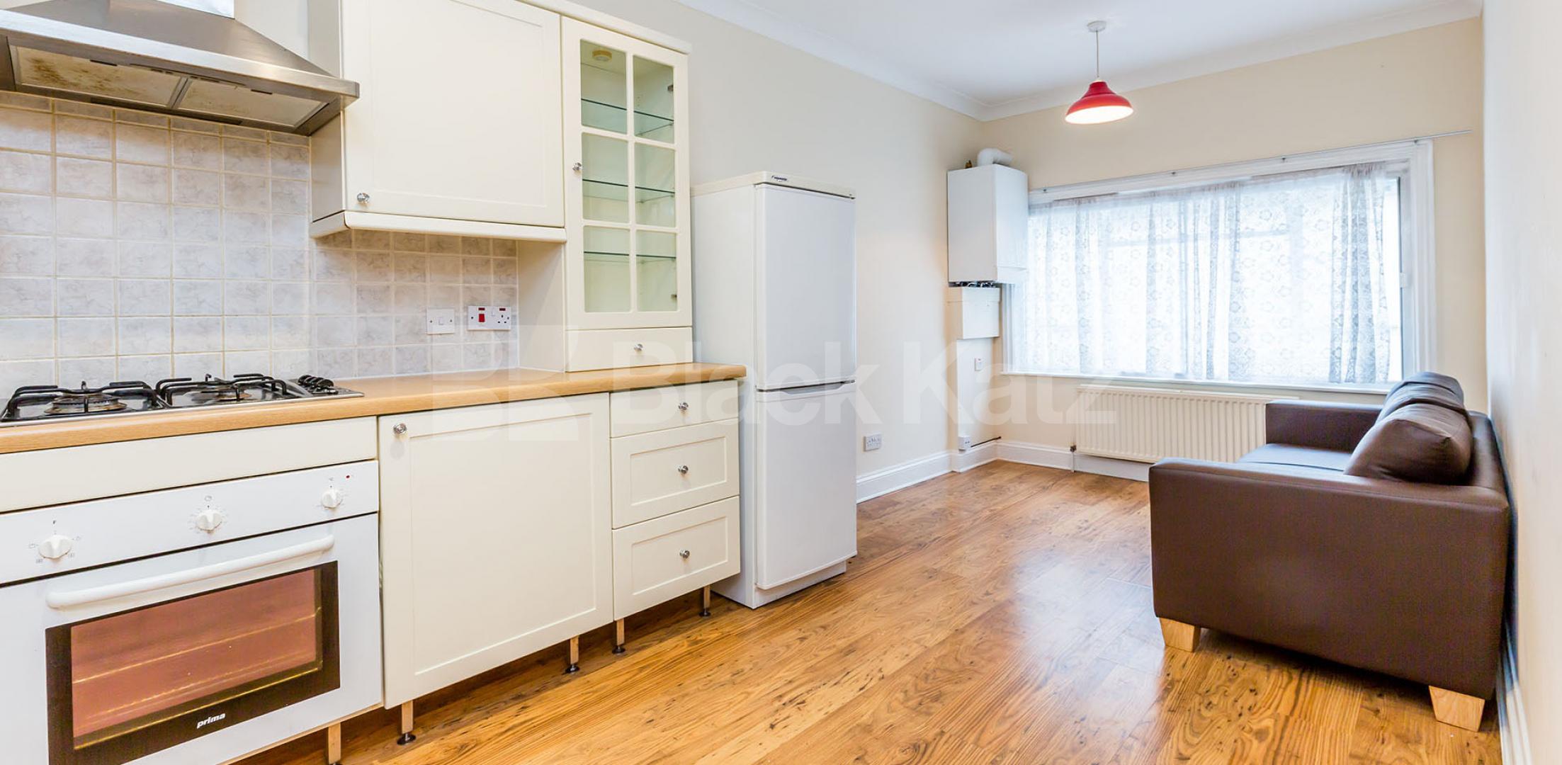 			New Instruction In Heart Of Crouch End !, 1 Bedroom, 1 bath, 1 reception Apartment			 Crouch Hall Road, Crouch End