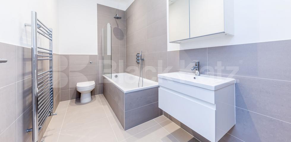 			1 Bedroom, 1 bath, 1 reception Apartment			 EAGLE HOUSE-EAGLE WHARF ROAD, OLD STREET-SHOREDITCH