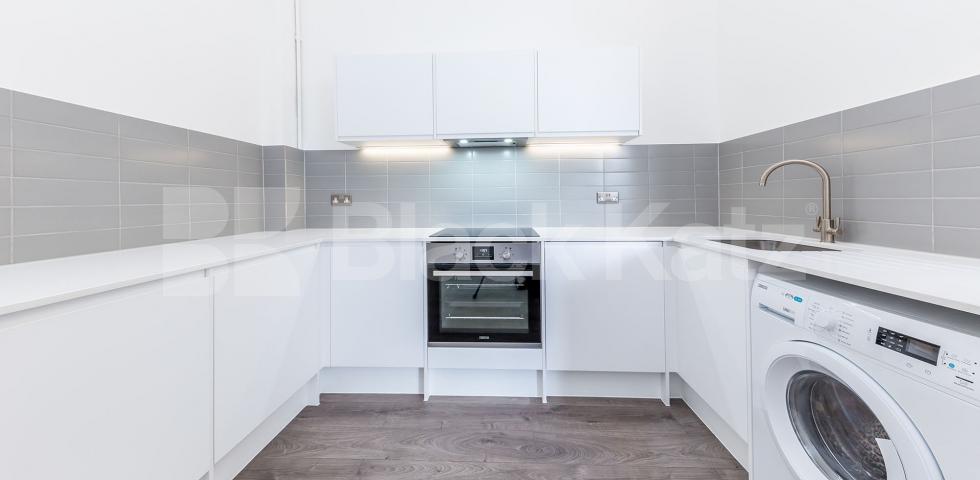 			1 Bedroom, 1 bath, 1 reception Apartment			 EAGLE HOUSE-EAGLE WHARF ROAD, OLD STREET-SHOREDITCH