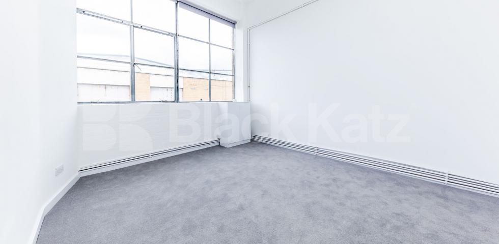 			1 Bedroom, 1 bath, 1 reception Apartment			 EAGLE HOUSE-EAGLE WHARF ROAD, OLD STREET-SHOREDITCH