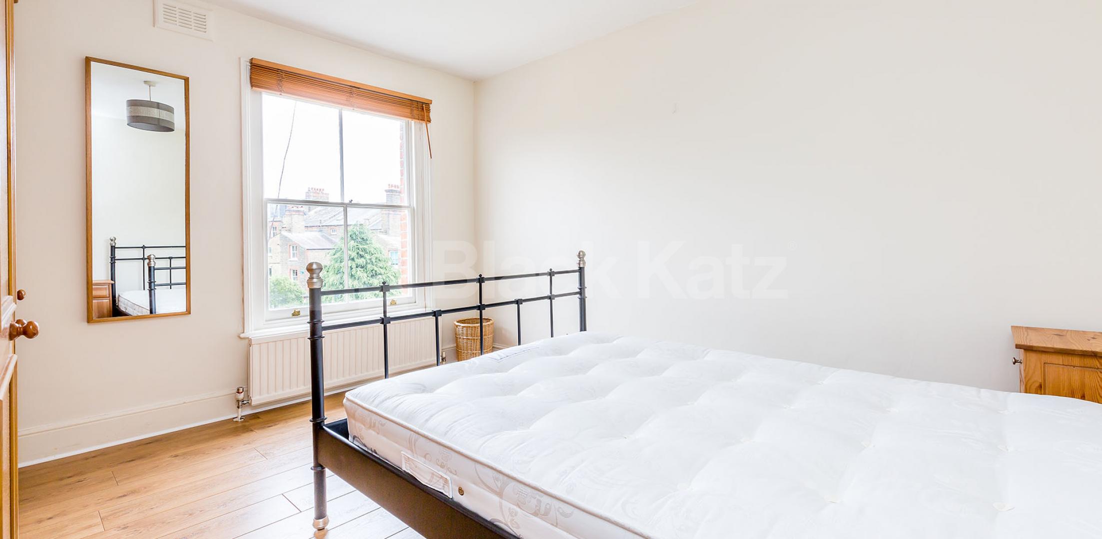 			Beautiful Large One Bedroom Apartment., 1 Bedroom, 1 bath, 1 reception Flat			 Crouch Hill, Crouch End
