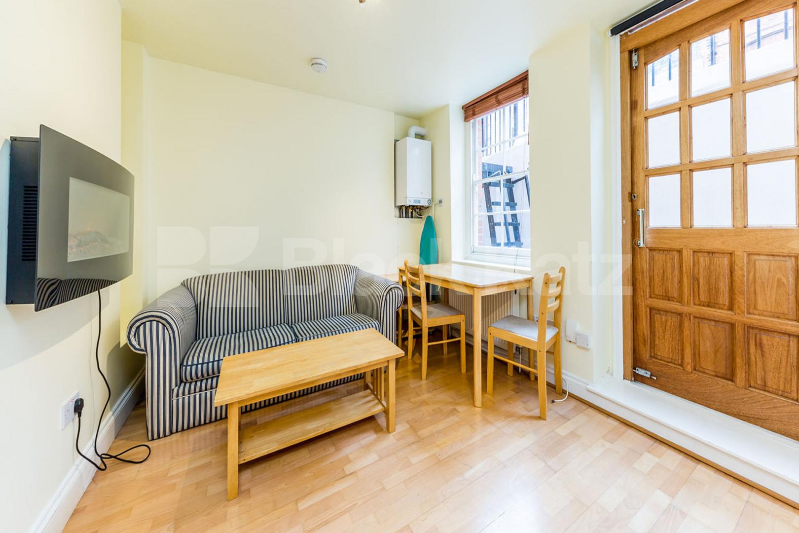 Fantastically located one bedroom close to Angel station Paget Street, Angel