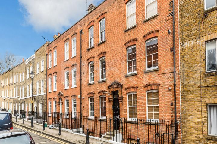 Fantastically located one bedroom close to Angel station Paget Street, Angel