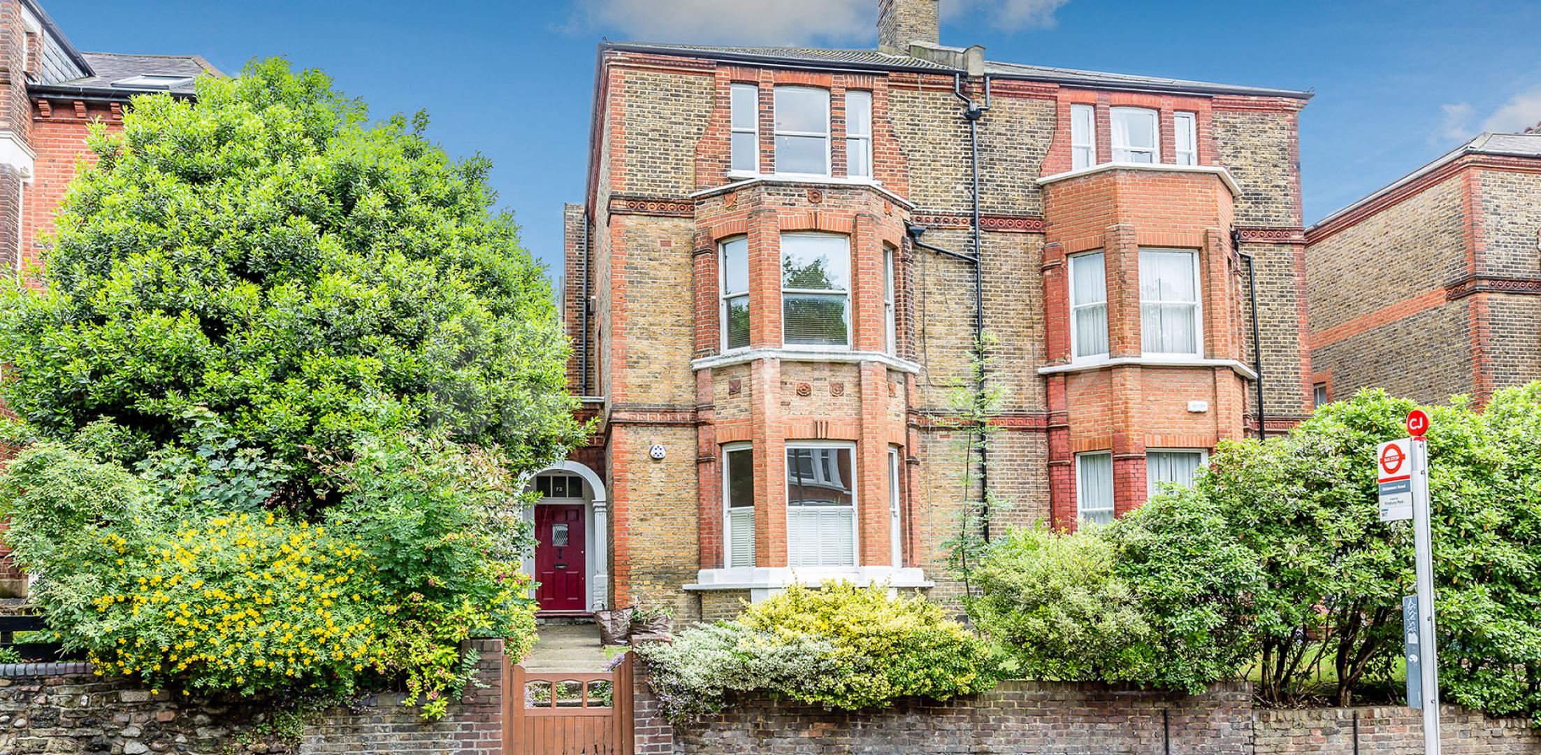 			Beautiful Large One Bedroom Apartment., 1 Bedroom, 1 bath, 1 reception Flat			 Crouch Hill, Crouch End