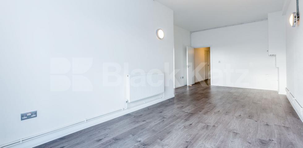 			LIVE WORK 2 BEDROOM WAREHOUSE CONVERSION, 2 Bedroom, 1 bath, 1 reception Flat			 ABILITY PLAZA-KINGSLAND ROAD, DALSTON/HAGGERSTON