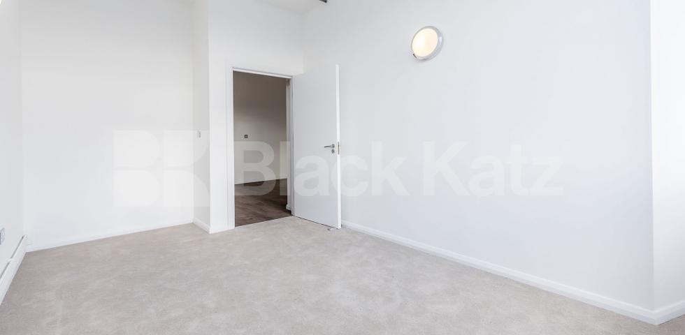 			LIVE WORK 2 BEDROOM WAREHOUSE CONVERSION, 2 Bedroom, 1 bath, 1 reception Flat			 ABILITY PLAZA-KINGSLAND ROAD, DALSTON/HAGGERSTON