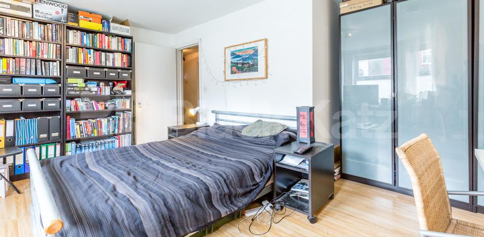 			NEW INSTRUCTION!, 2 Bedroom, 1 bath, 1 reception Apartment			 Ferme Park Road, Crouch End