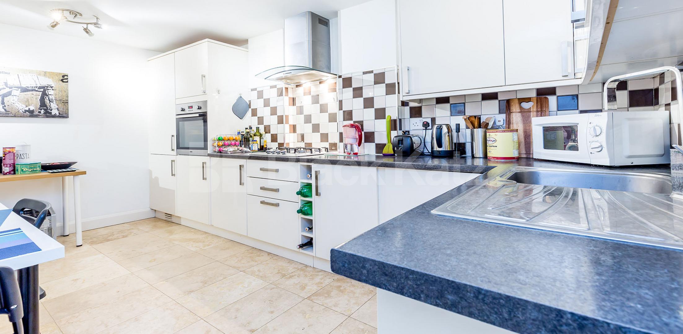 			NEW INSTRUCTION!, 2 Bedroom, 1 bath, 1 reception Apartment			 Ferme Park Road, Crouch End