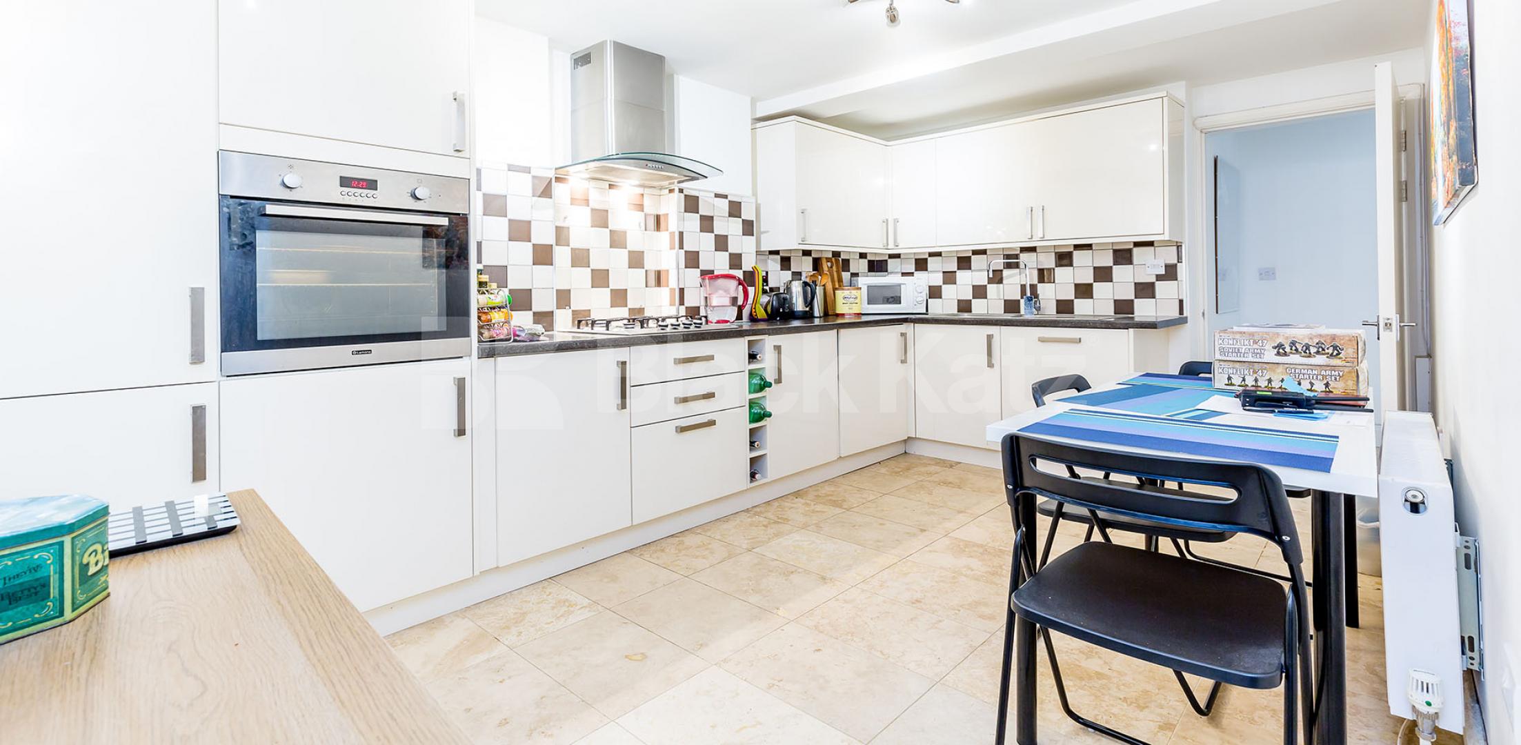 			NEW INSTRUCTION!, 2 Bedroom, 1 bath, 1 reception Apartment			 Ferme Park Road, Crouch End