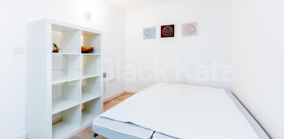 			Rent Inclusive of Electricity & Water Rates, Studio Apartment, 1 bath, 1 reception Serviced Apartments			 New River Village, CROUCH END N8