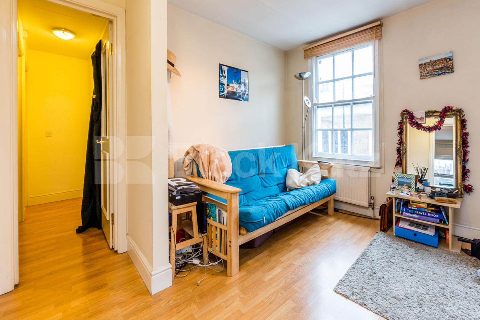Located in zone 1 is this spacious 2 bedroom property minutes to Kings Cross Caledonian Road , Kings Cross