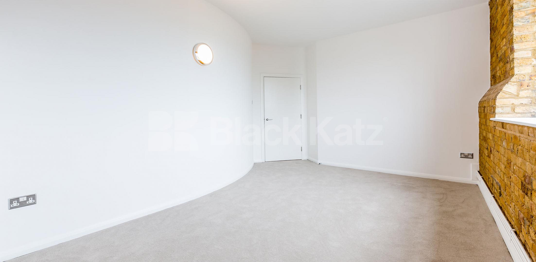 			 WAREHOUSE CONVERSION , 3 Bedroom, 1 bath, 1 reception Flat			 SPRINGFIELD HOUSE LOFTS-TYSSEN STREET , DALSTON-HAGGERSTON-SHOREDITCH