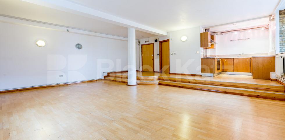 			STUNNING SPACIOUS STUDIO, Studio Apartment, 1 bath, 1 reception Flat			 SPRINGFIELD HOUSE LOFTS-TYSSEN STREET, DALSTON-HAGGERSTON-SHOREDITCH