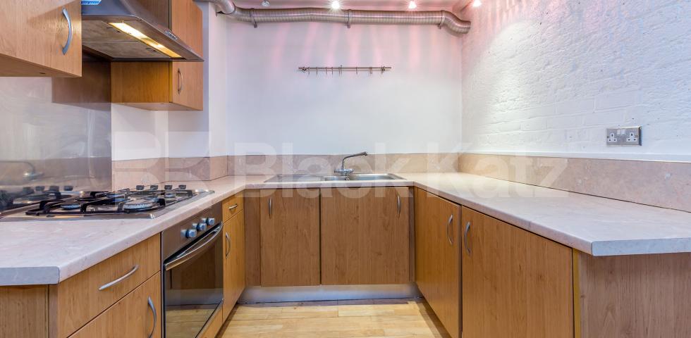 			STUNNING SPACIOUS STUDIO, Studio Apartment, 1 bath, 1 reception Flat			 SPRINGFIELD HOUSE LOFTS-TYSSEN STREET, DALSTON-HAGGERSTON-SHOREDITCH