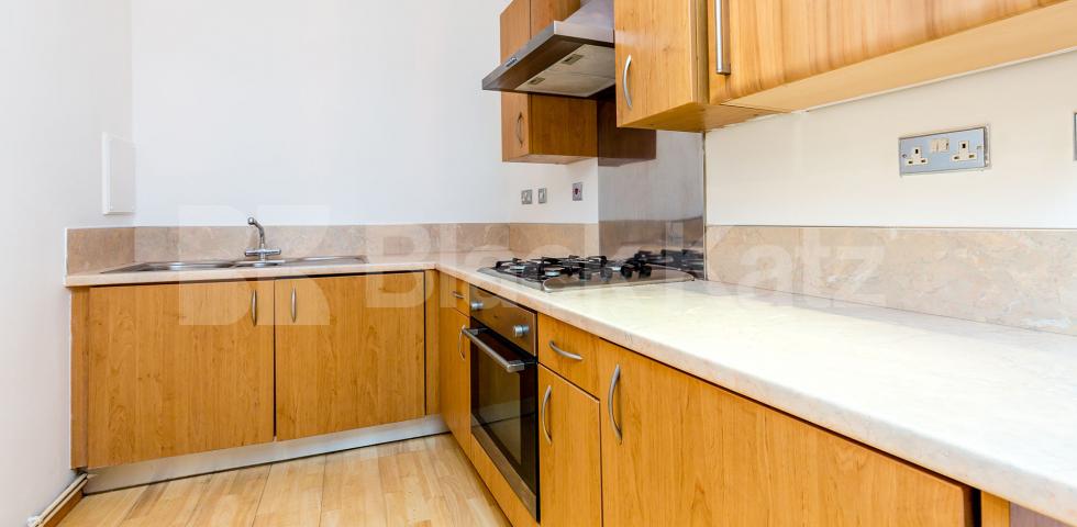 			SPACIOUS STUDIO APARTMENT, Studio Apartment, 1 bath, 1 reception Flat			 SPRINGFIELD HOUSE LOFTS-TYSSEN STREET, DALSTON-HAGGERSTON-SHOREDITCH