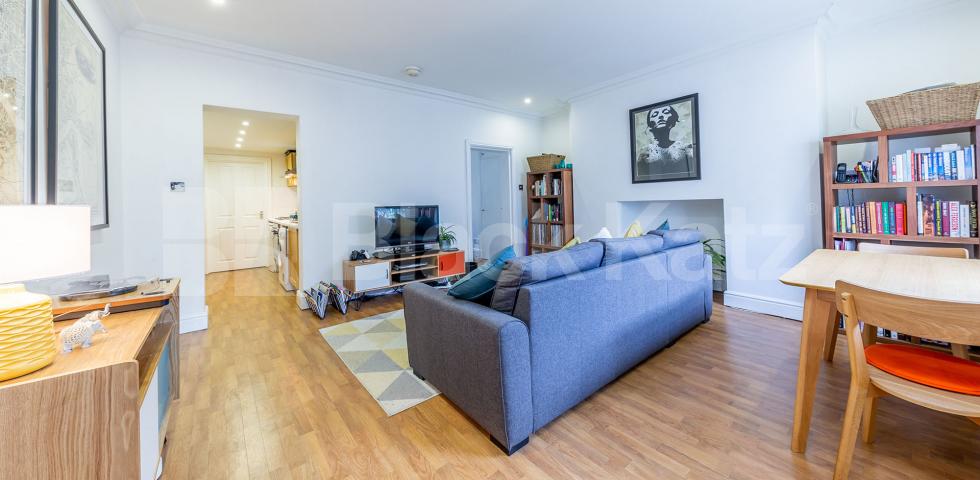 			NEW INSTRUCTION!, 1 Bedroom, 1 bath, 1 reception Flat			 Liverpool Road, ANGEL